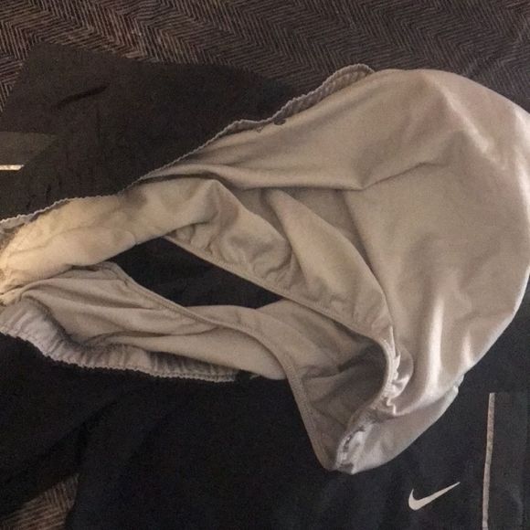 Nike XL Dri-Fit Running Shorts - Picture 3 of 6